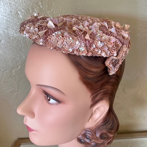 OUTSTANDING 1950s' COCKTAIL HAT COVERED IN IRIDESCENT PINK SEQUINS
